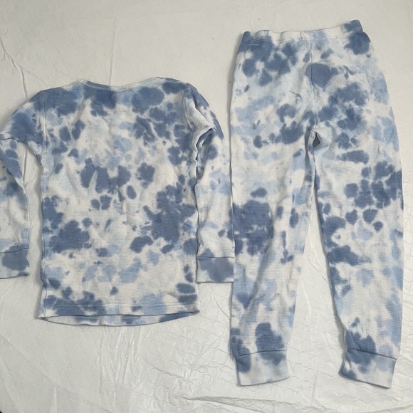 B Steps tie dye blue and white thermal long sleeve shirt and pants set - Picture 2 of 9